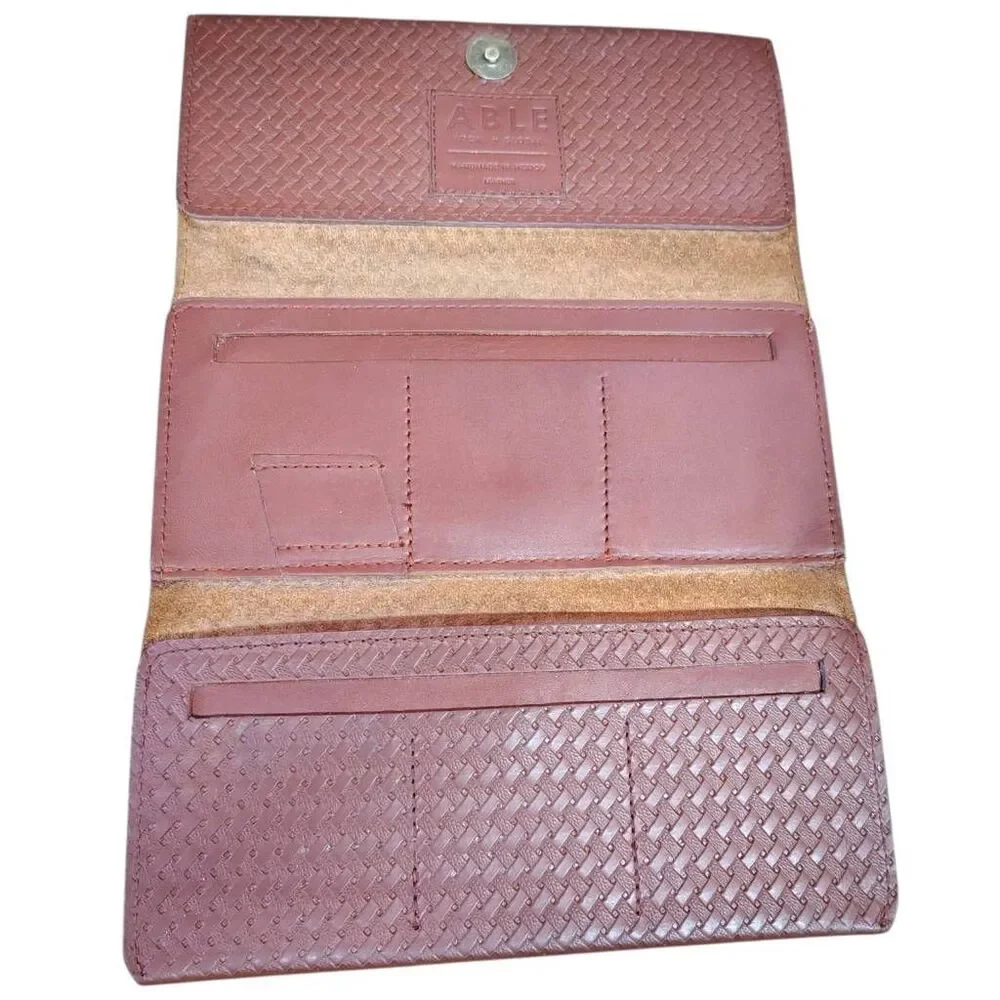 Able handmade leather